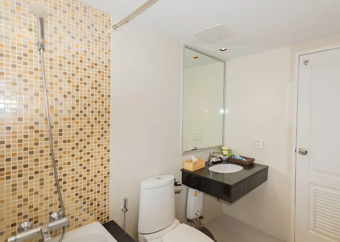 United Ekamai Aparthotel Bangkok